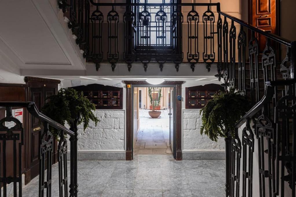 Apartamento Casa Lara Bari Centro Exterior foto